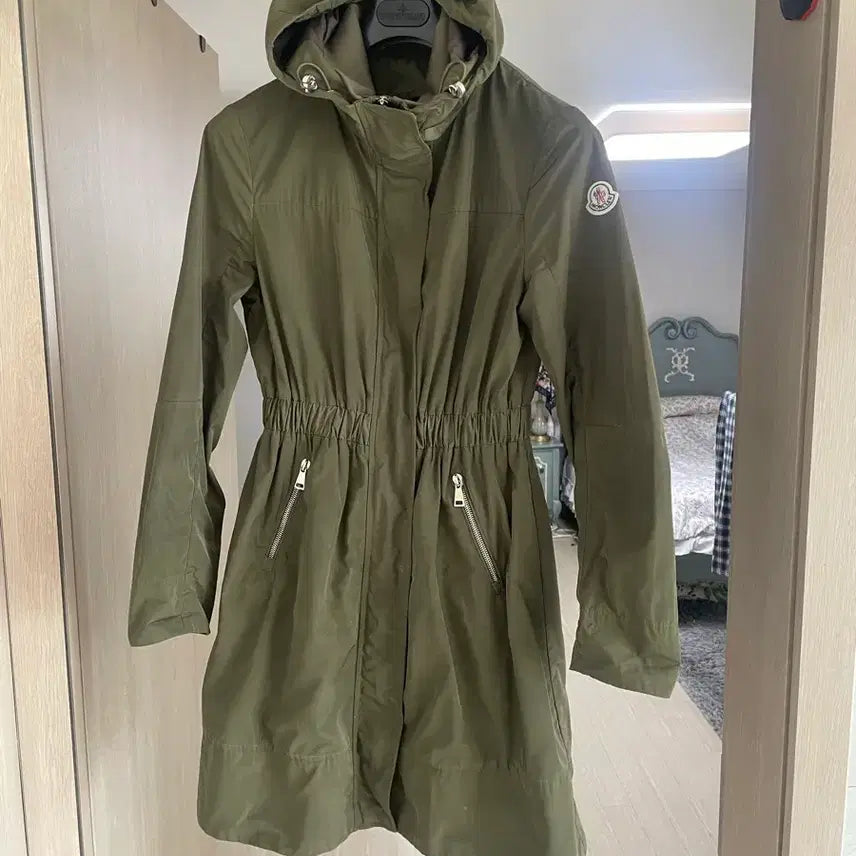 [BUNJANG] Moncler Hooded Anorak Windbreaker Jacket / 몽클레어  후드 야상 바람막이자켓