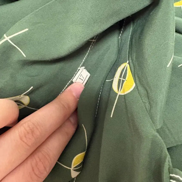 [BUNJANG] Etlaco Atomic Shirt Green Size 17 / 엣라코 아토믹 셔츠 그린 17