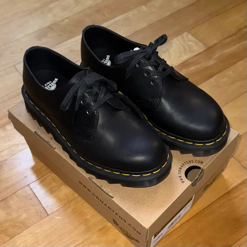 [BUNJANG] Dr. Martens 1461 Ziggy Oxford Shoes Black / 닥터마틴 1461 지기 구두 블랙 250 39