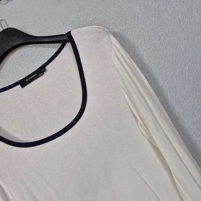 [BUNJANG] W.Standard Rayon Cotton Fine Ribbed Color-Block T-Shirt / W.Standard 레이온면 잔골지 배색티셔츠  55