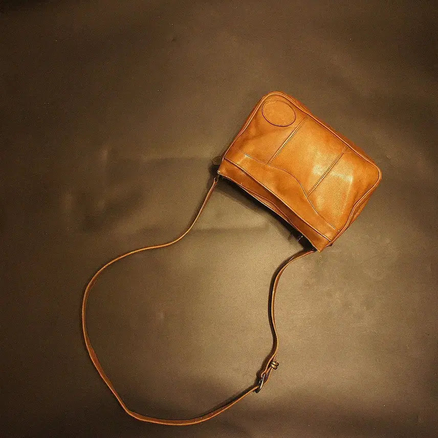 [BUNJANG] Vintage Leather Crossbody Bag / 7147 크로스가방 크로스백 가죽백 가죽가방 빈티지가방 여성가방 남자백