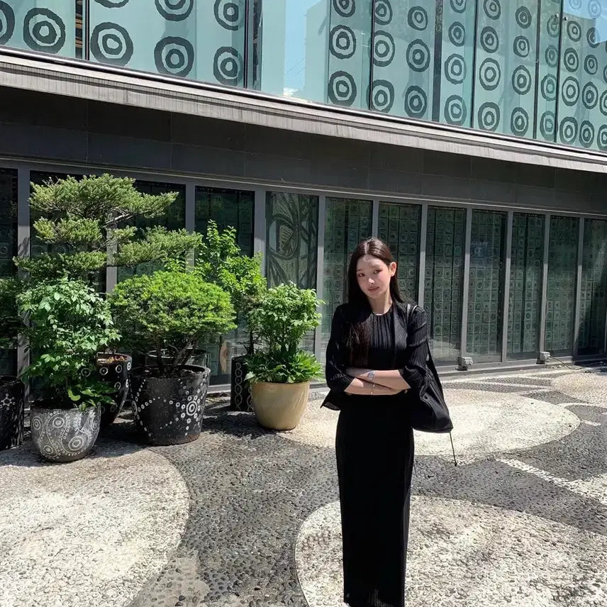 [BUNJANG] Objest Pleated Set Black / 오브제스트 플리츠 세트 블랙