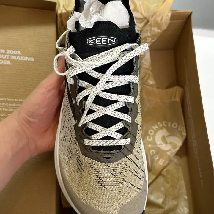 [BUNJANG] Kinn Trail Running Shoes Size 270 / 킨 트레일 러닝화 270