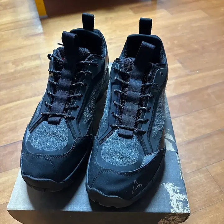 [BUNJANG] Roa Hiking Boots - Black / [44]로아 락파 극미중고 / 슈프림 스투시