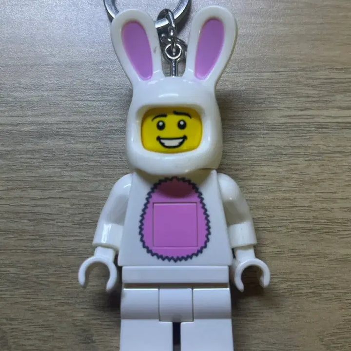 [BUNJANG] LEGO Bunny Keyring / 레고 토끼 키링 LEGO Bunny Keyring