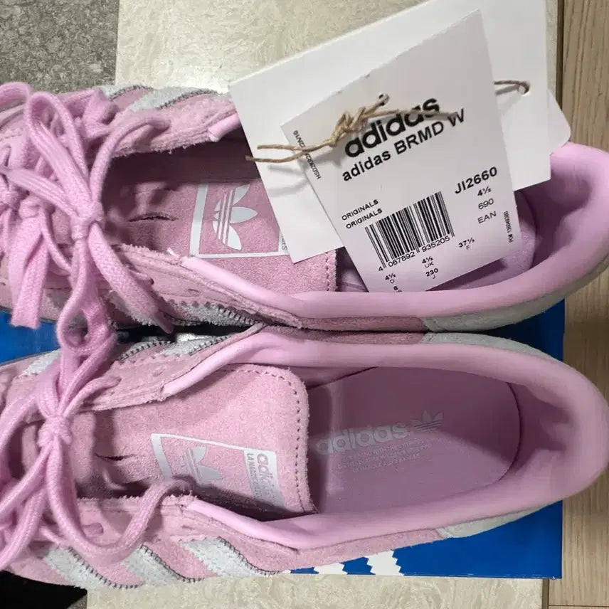 [BUNJANG] Adidas Bermuda Haloblu Pink 230 / 아디다스 버뮤다 핑크 할로블루 230