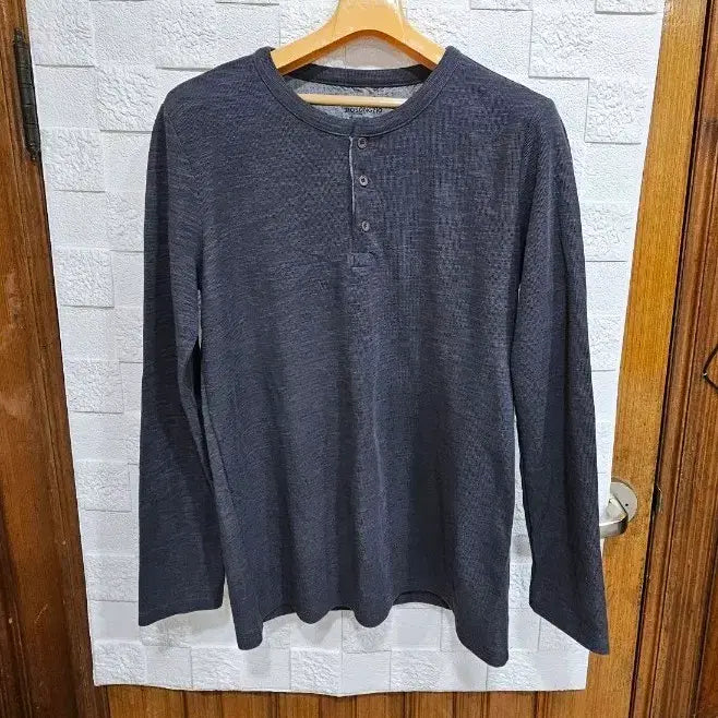 [BUNJANG] ZIOZIA Henry Neck Long Sleeve T-Shirt Navy / 지오송지오 헨리넥 긴팔 티셔츠 네이비