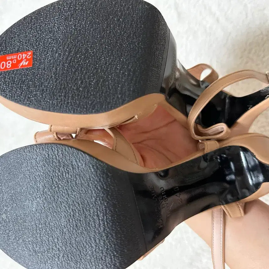 [BUNJANG] VANILLASHU Beige Women&