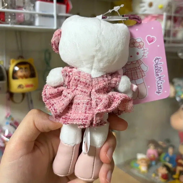 [BUNJANG] Hello Kitty Pink Tweed Dress Long Legs Doll Keychain / 헬로키티 핑크 트위드 원피스 롱다리 인형 키링