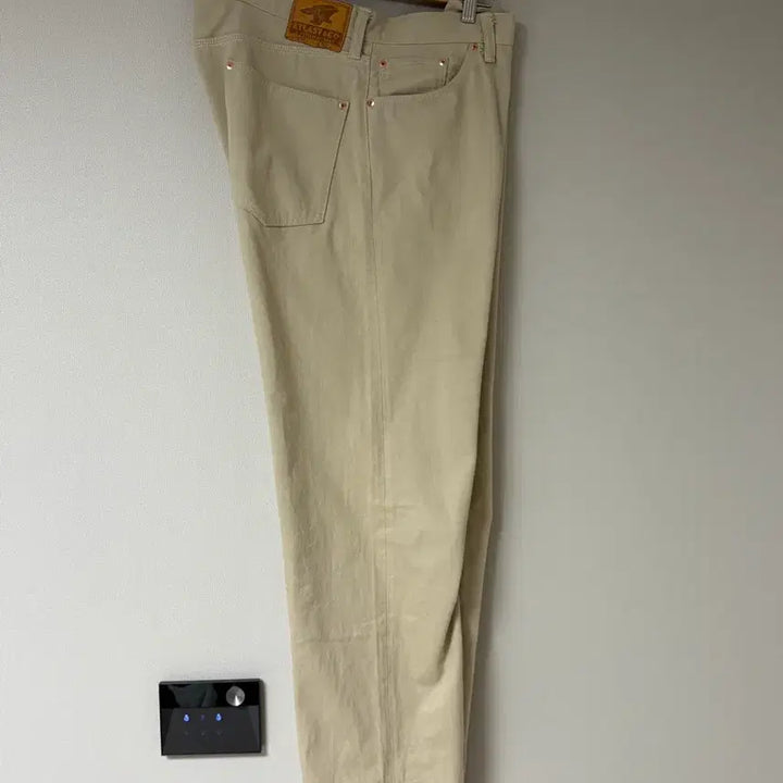 [BUNJANG] Etlaco 206 Ivory Denim Pants (Size 38) / 엣라코 206 아이보리 데님 38