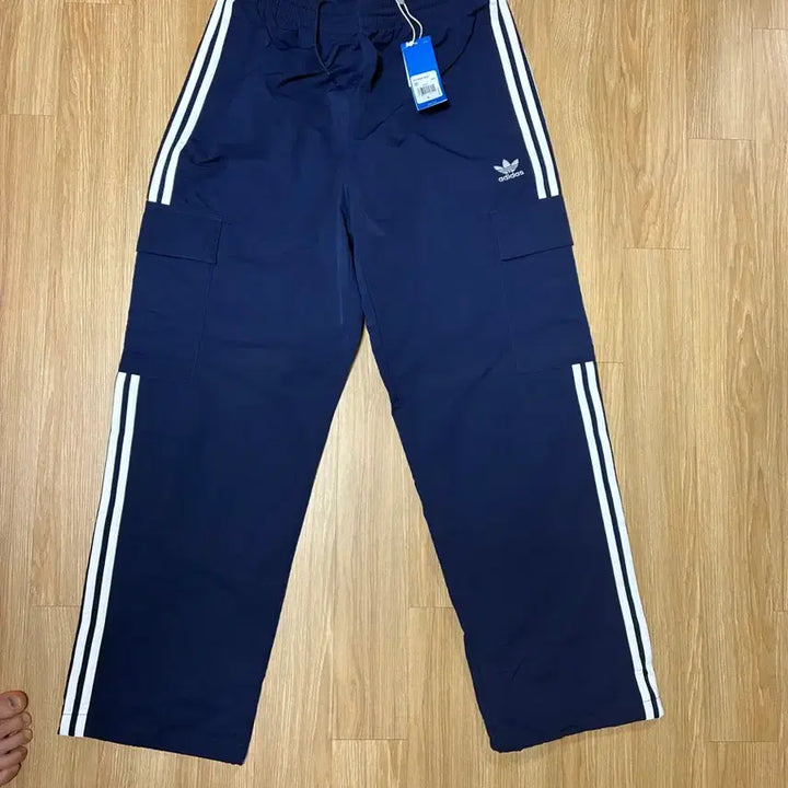 [BUNJANG] Adidas Originals Adicolor Classic 3S Cargo Pants HR3362 / 아디다스 오리지널 아디컬러 클래식 3S 카고 팬츠 HR3362 팝니다.L