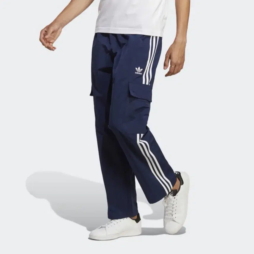[BUNJANG] Adidas Originals Adicolor Classic 3S Cargo Pants HR3362 / 아디다스 오리지널 아디컬러 클래식 3S 카고 팬츠 HR3362 팝니다.L