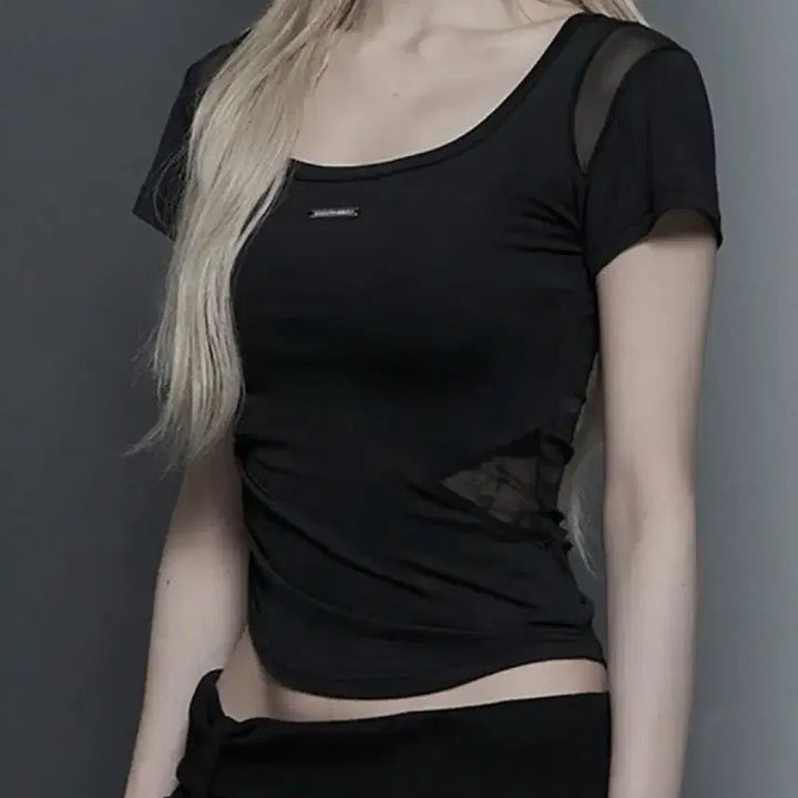 [BUNJANG] Etosose Modern Square Shirring T-shirt Black / 에트오소메 모던 스퀘어 셔링 티셔츠 블랙