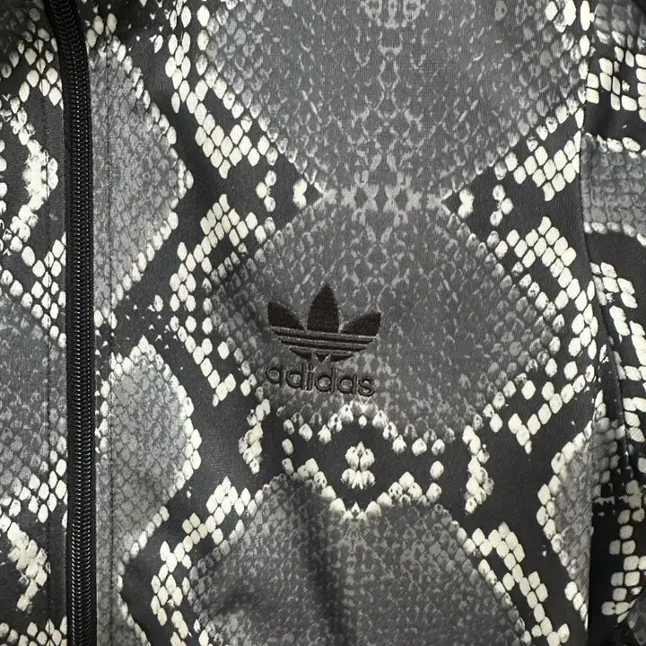 [BUNJANG] Adidas Snake Pattern Track Top / 아디다스 스네이크 패턴 트랙탑