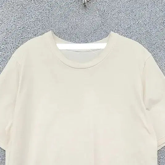[BUNJANG] Andar Cream Short Sleeve Training T-Shirt (Size S) / 안다르 크림 트레이닝 반팔티 S