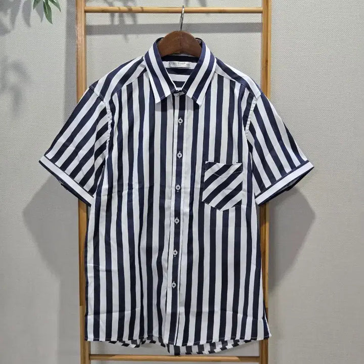[BUNJANG] Christian Stephanes Navy Stripe Short Sleeve Shirt (Size 100) / 스트라이프 반팔셔츠
