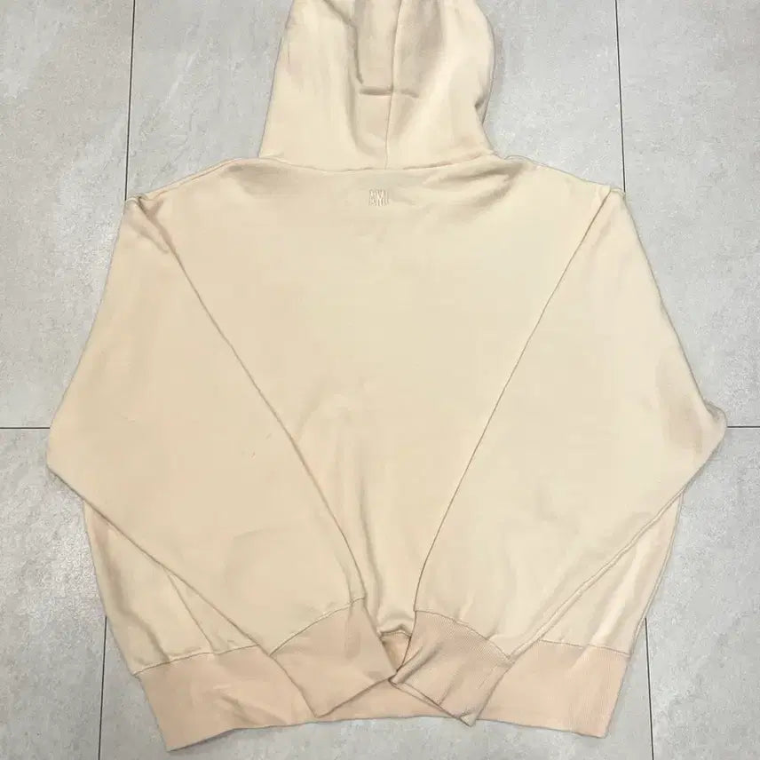 [BUNJANG] AMI Style Heart Logo Hoodie Ivory L / [AMI] 아미 st. 하트 로고 후드티 아이보리 L