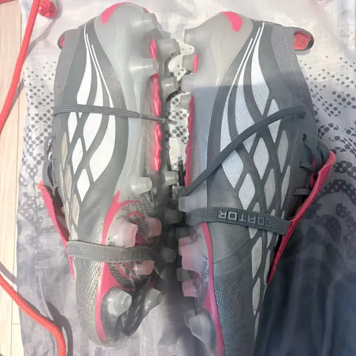 [BUNJANG] Adidas Predator AG Soccer Cleats 260 / 아디다스 프레데터 축구화 ft 260