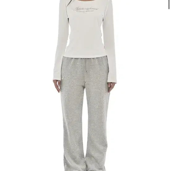 [BUNJANG] Klothier Clean Club Letter Top White / 새상품) 클리시어 클린 클럽 레터 탑 화이트
