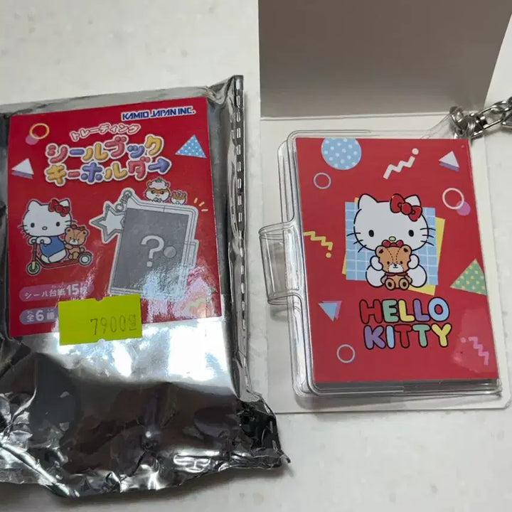 [BUNJANG] Kamio Japan Sanrio Characters Mini Seal Sticker Book Keychain Hello Kitty / 카미오재팬 산리오 캐릭터즈 미니 씰 스티커북 키링 헬로키티