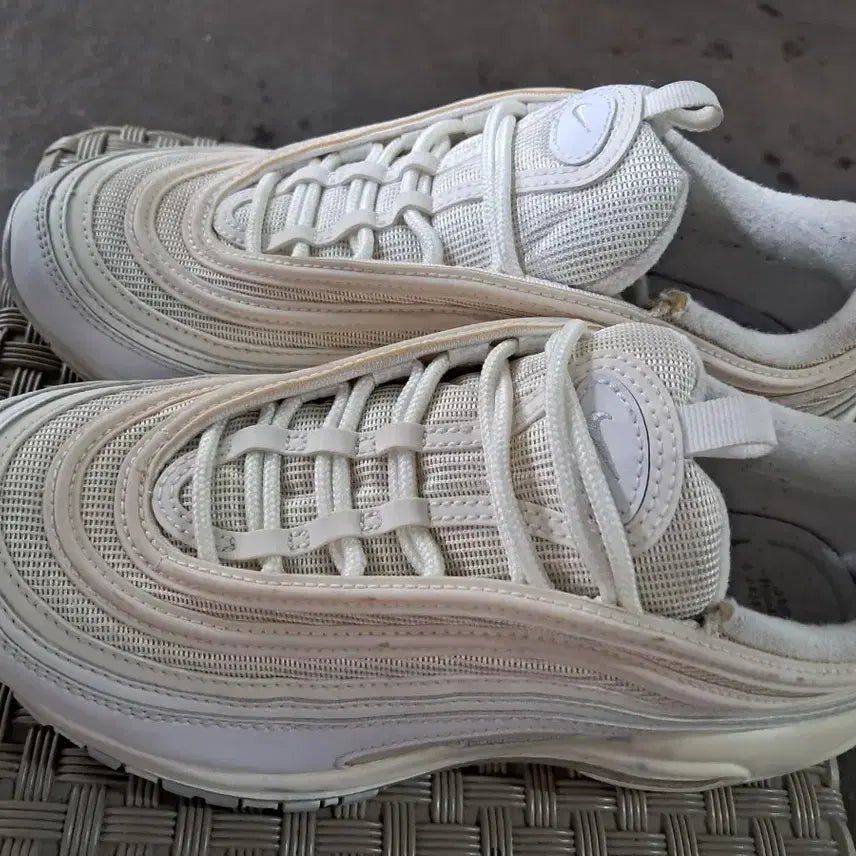 [BUNJANG] Nike Air Max 97 Sneakers / 나이키 에어맥스 97 7.5 240/245