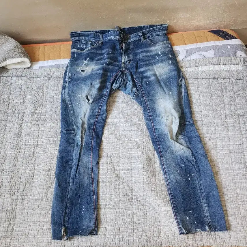 [BUNJANG] DSQUARED2 Distressed Wash Denim Jeans / 디스퀘어드 데미지 워싱 데님 청바지
