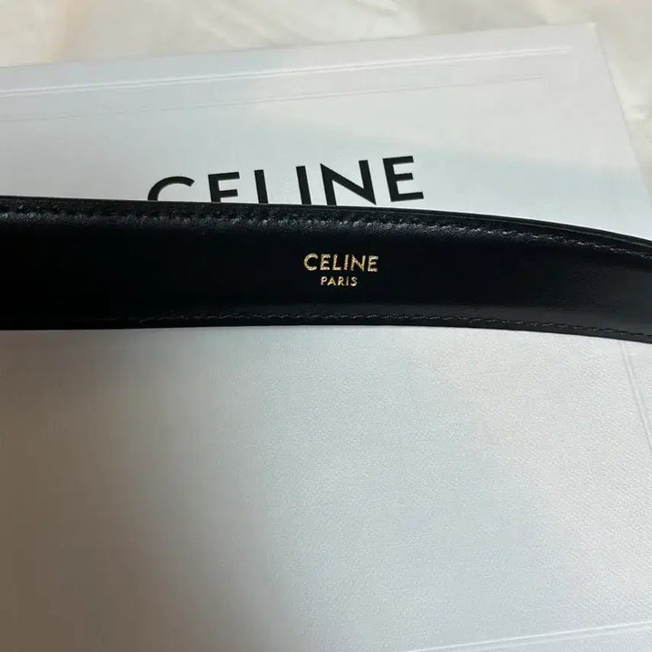 [BUNJANG] Celine Triomphe Belt Black Gold Hardware Size 70 / 셀린느 트리옹프 벨트 블랙 금장 70사이즈
