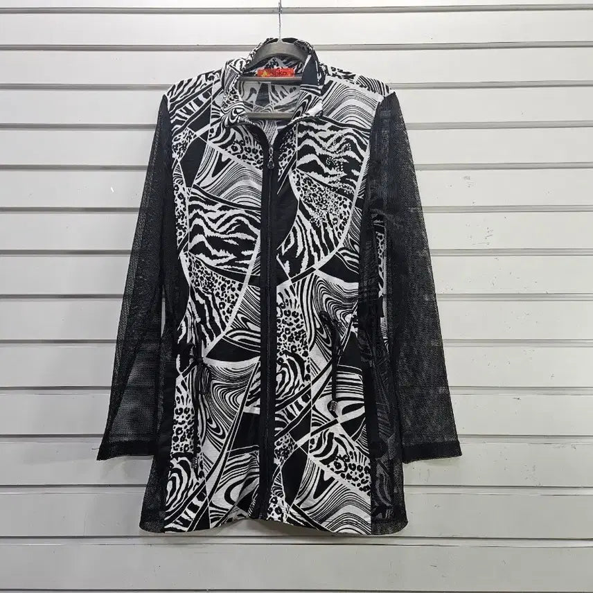 [BUNJANG] Bohok Collection Black &amp; White Mesh Point Long Jumper / 복호콜렉션 블랙 화이트 망사포인트 부인복 롱점퍼/보물찾기천사