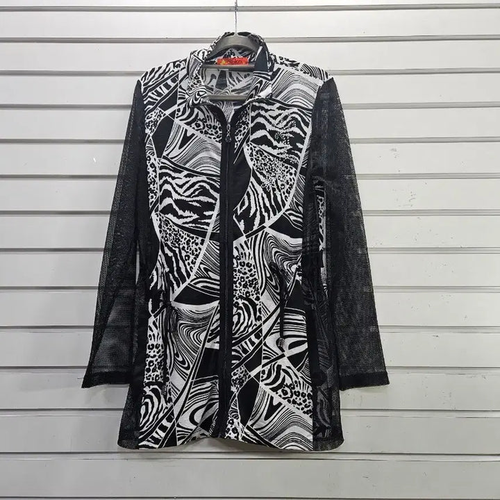 [BUNJANG] Bohok Collection Black &amp; White Mesh Point Long Jumper / 복호콜렉션 블랙 화이트 망사포인트 부인복 롱점퍼/보물찾기천사