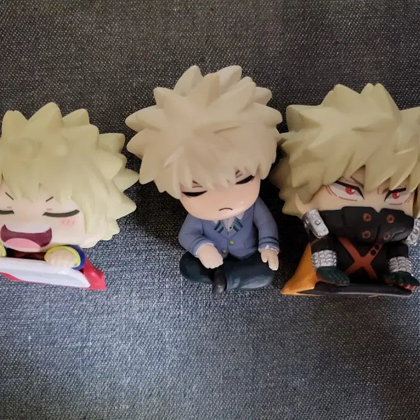 [BUNJANG] My Hero Academia Katsuki Bakugo Onemutan &amp; Shoulder Hugger Bundle Set (Unsealed) / 히로아카 바쿠고 오네무탄,어깨쿵 개봉 일괄