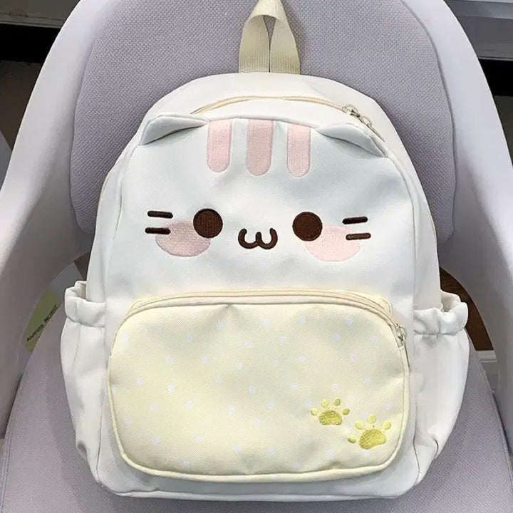 [BUNJANG] Cat Face Embroidered Dot Pocket Nylon Backpack / 고양이 얼굴 자수 도트 포켓 나일론 백팩 데일리룩 가방(2컬러)