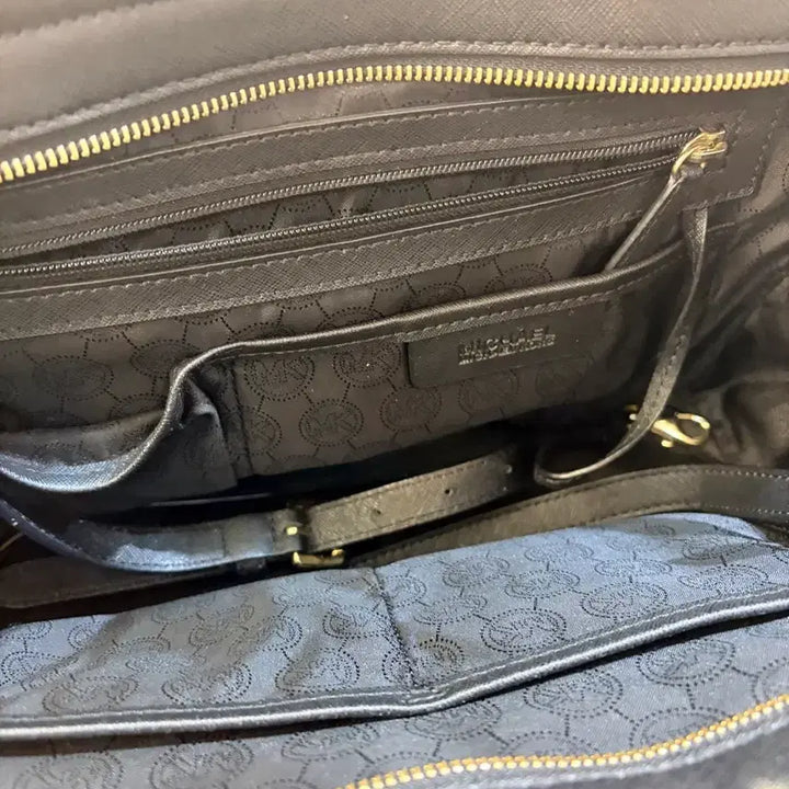 [BUNJANG] Michael Kors Black Tote Bag / 마이클코어스 블랙 토트백