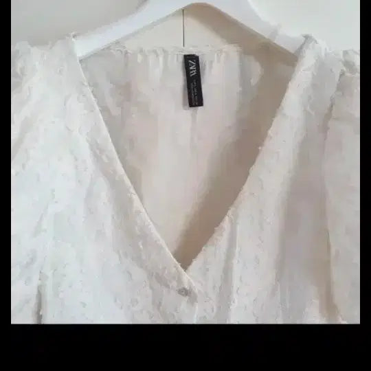 [BUNJANG] Zara Puff Sleeve Blouse White Size 55 / 자라 퍼프소매 블라우스/55