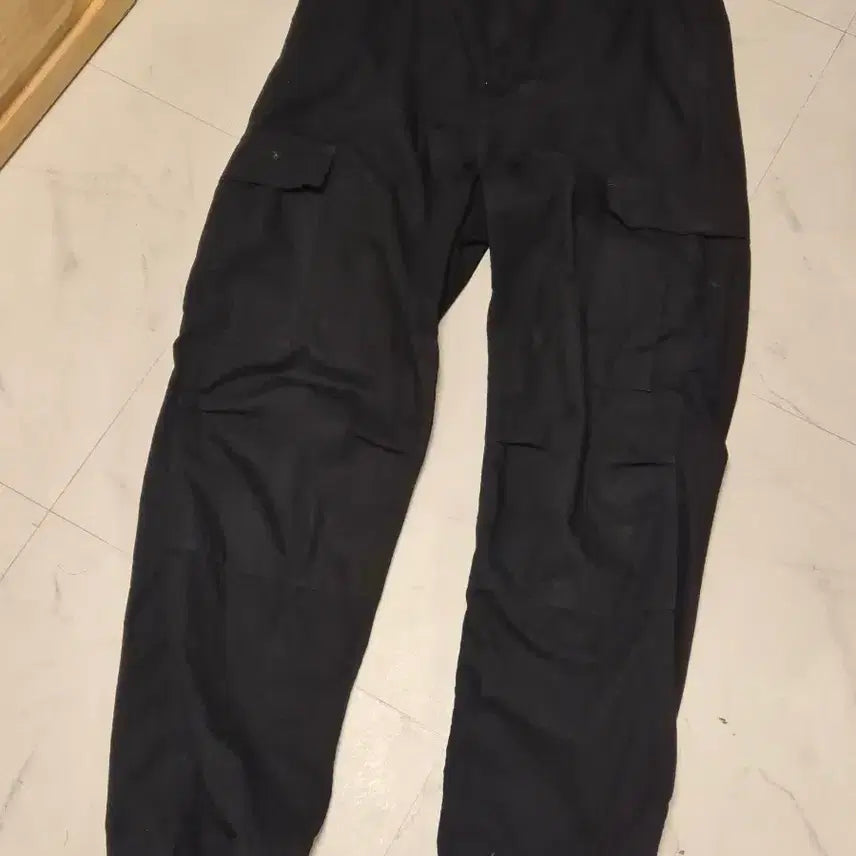 [BUNJANG] Carhartt Cargo Pants Size 34x32 / 칼하트 카고 팬츠