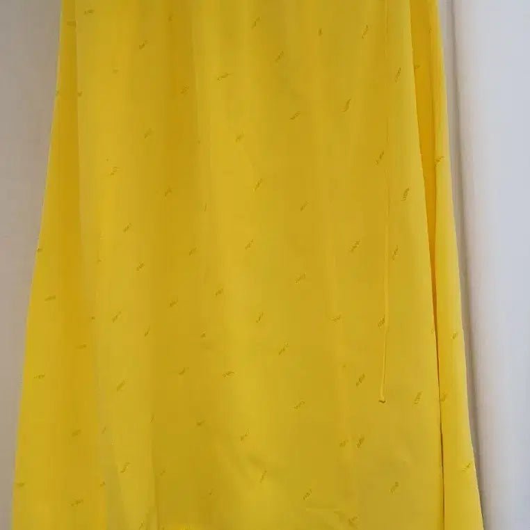 [BUNJANG] Standalone 100% Silk Asymmetrical Skirt / 스탠드얼론 실크100 언발 스커트
