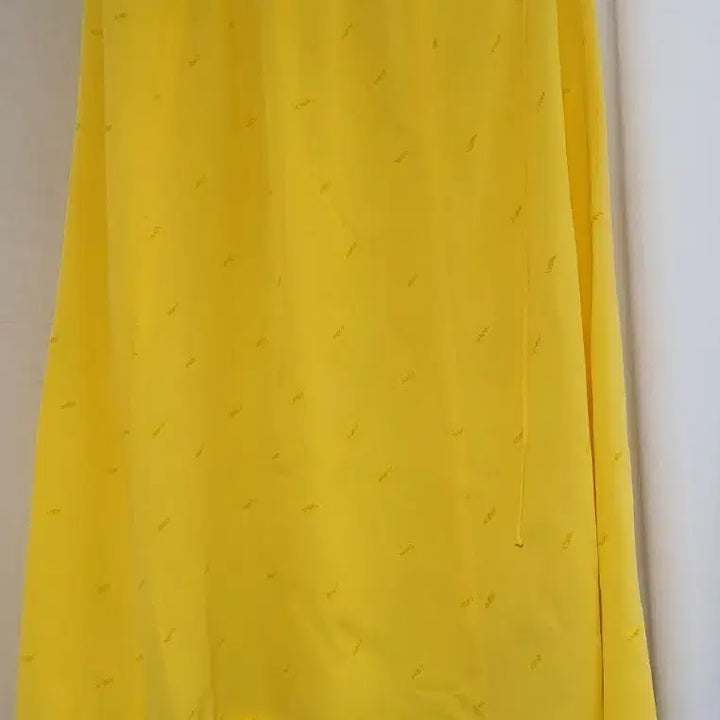 [BUNJANG] Standalone 100% Silk Asymmetrical Skirt / 스탠드얼론 실크100 언발 스커트
