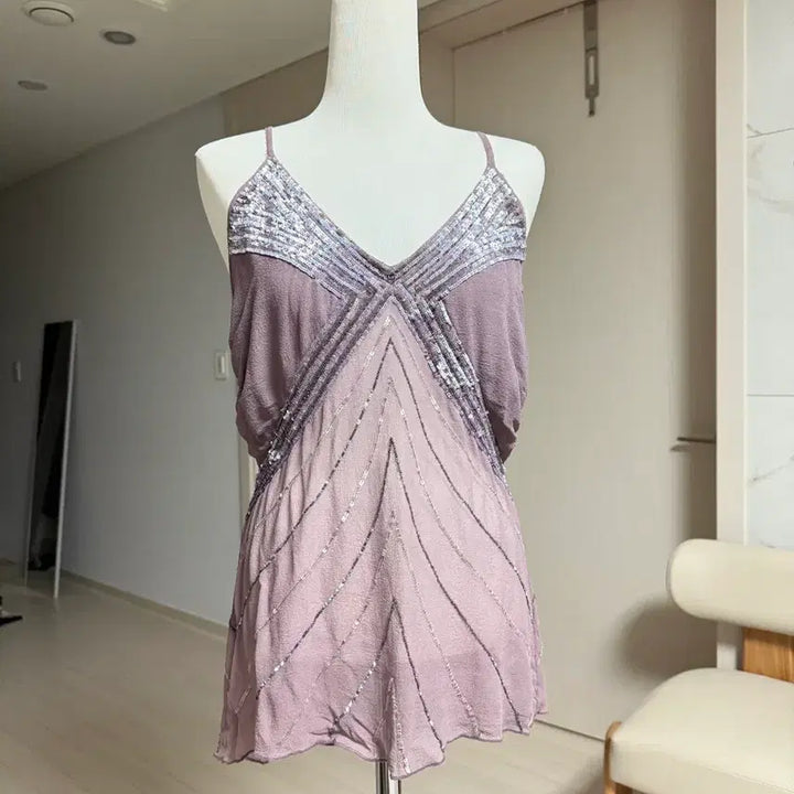 [BUNJANG] Patrizia Pepe Silk Blouse with Beaded Embellishments / 파트리질아페페 연한 팥죽색 비즈장식 블라우스, 109%실크