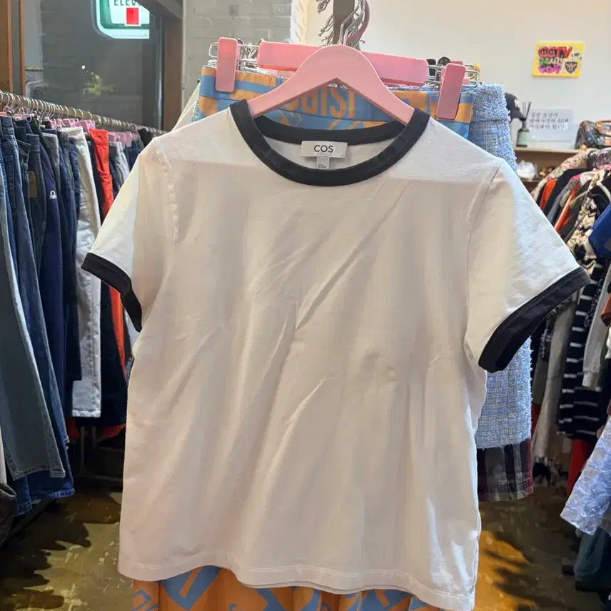 [BUNJANG] COS Colorblock Short Sleeve T-Shirt White / COS 배색 반팔 티셔츠 화이트