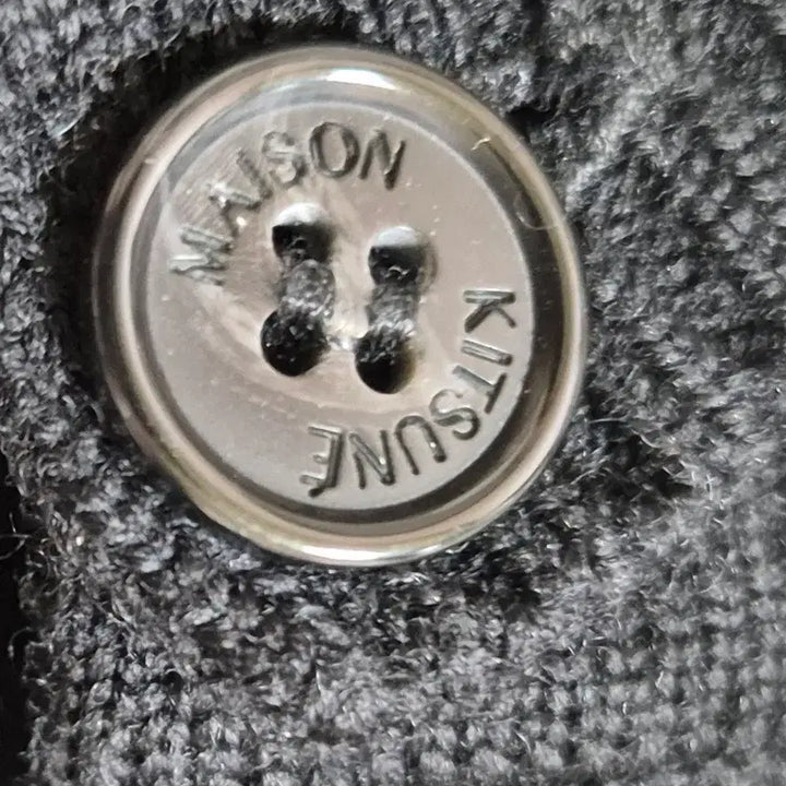 [BUNJANG] Maison Kitsuné Fox Embroidery Wool Cardigan (Women&