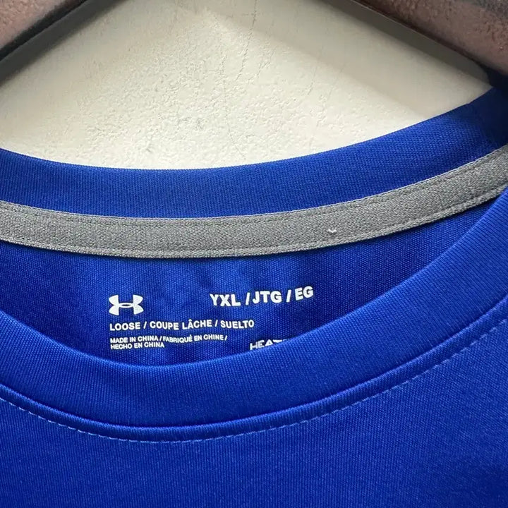 [BUNJANG] Under Armour Sleeveless T-Shirt Blue Size 105 / [만원 아라비아빈티지]언더아머 블루 민소매 티셔츠 105