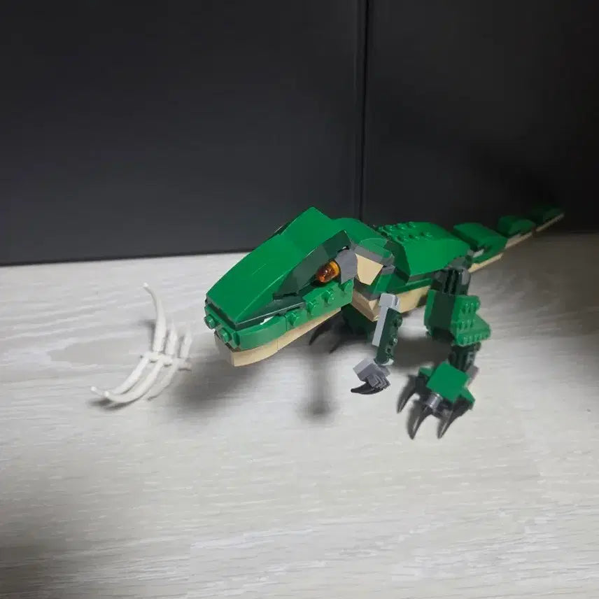 [BUNJANG] LEGO Creator 31058 Mighty Dinosaurs / 레고 크리에이터 31058 힘센 공룡