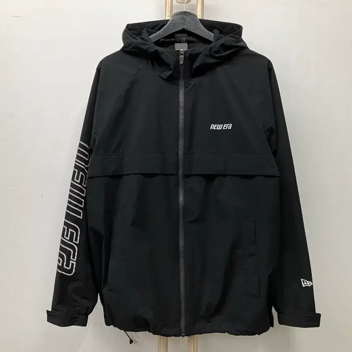 [BUNJANG] New Era Windbreaker Jacket / 뉴에라(new Era) 바람막이 95(M)