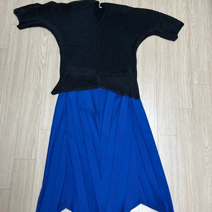 [BUNJANG] Issey Miyake Skirt / 이세이미야케 치마