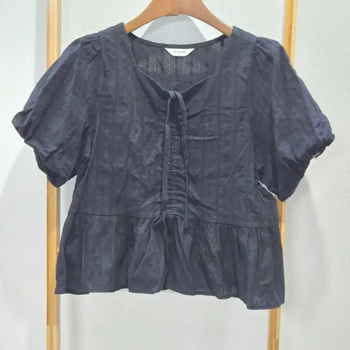 [BUNJANG] Frill Cotton Blouse / 프릴 면 블라우스