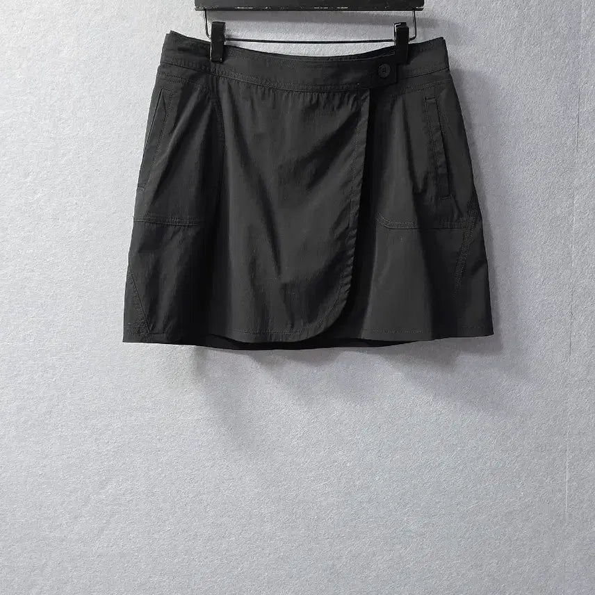 [BUNJANG] Patagonia Wrap Skirt Culottes Black Size 4 / 파타고니아 랩 치마  바지  큐롯스커트