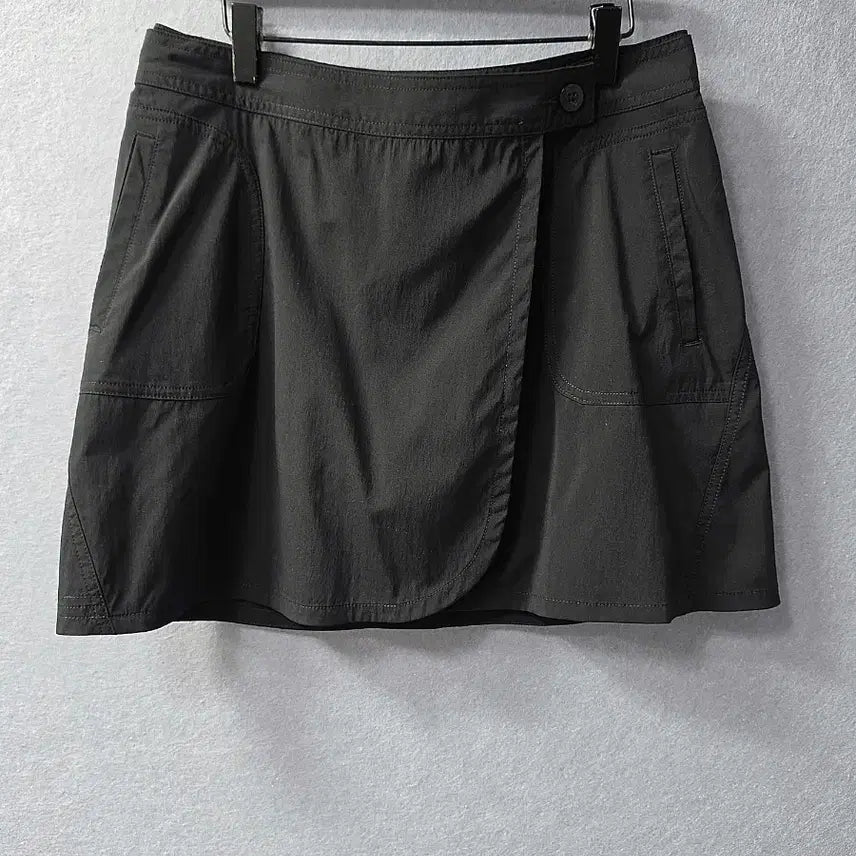 [BUNJANG] Patagonia Wrap Skirt Culottes Black Size 4 / 파타고니아 랩 치마  바지  큐롯스커트