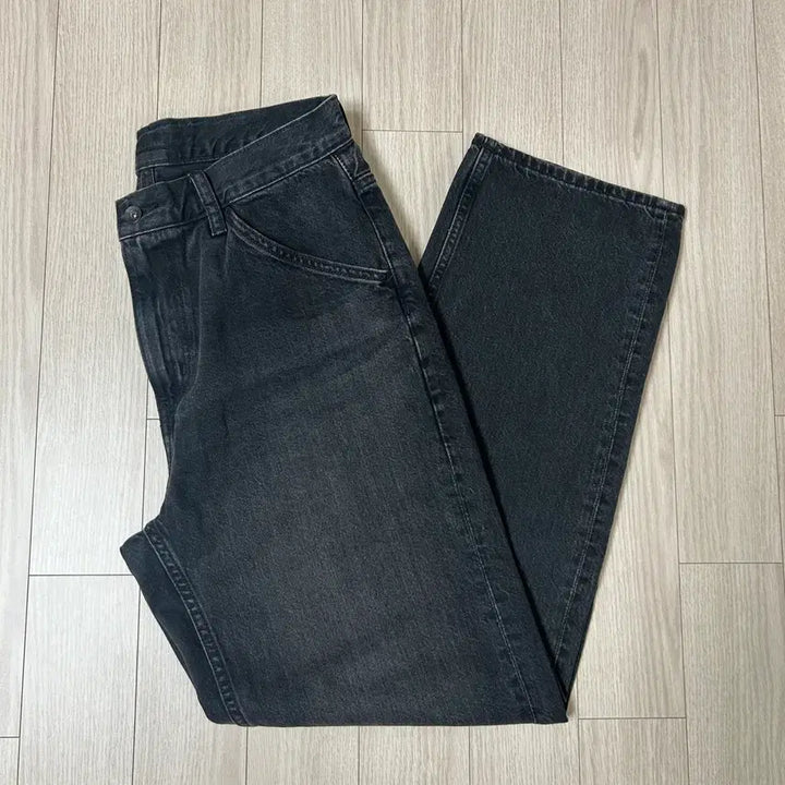 [BUNJANG] Uniqlo Black Blue Denim Jeans Size 30 / 유니클로 흑청 데님 76 (30) 사이즈