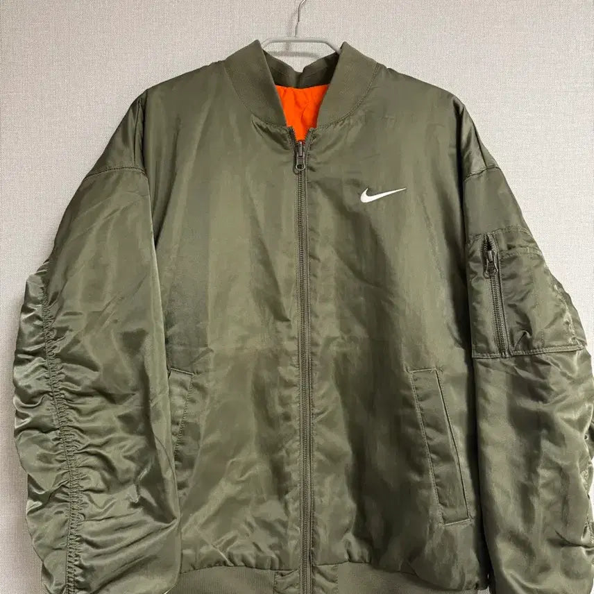 [BUNJANG] Nike Reversible Varsity Bomber Jacket Khaki/Orange / 정품))나이키 리버시블 양면 바시티 항공점퍼 카키/오렌지 양면점퍼