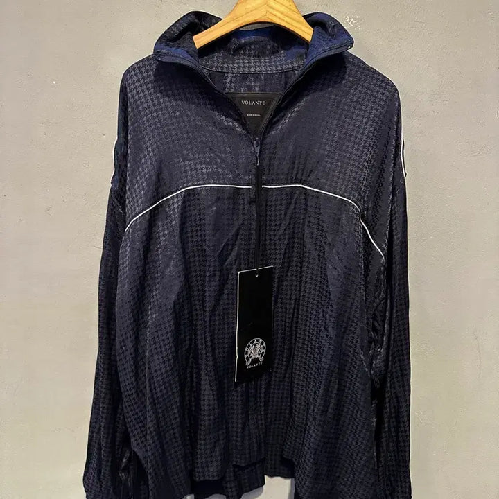 [BUNJANG] Volante Wool Silk Training Windbreaker / 볼란테 울실크 트레이닝 바람막이