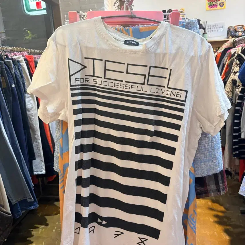[BUNJANG] Diesel White Stripe Short Sleeve T-Shirt / 디젤 화이트 스트라이프 반팔 티셔츠